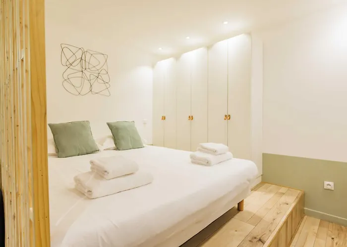 Charming - 3p - Faubourg Saint-martin *