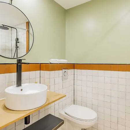 Charming - 3p - Faubourg Saint-martin * Parijs